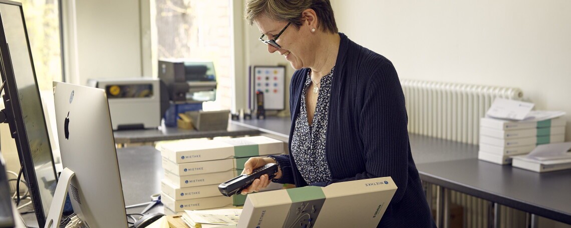 STUDENT DISTRIBUTION (F/M/D), 2. image